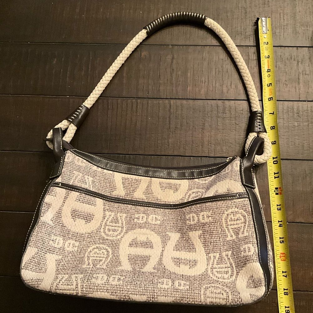 Etienne Aigner Handbag - Picture 7 of 8